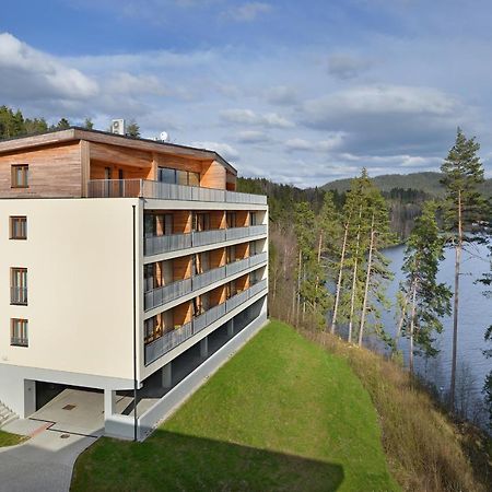 Element Lakeside Apartments Lipno nad Vltavou Exteriör bild