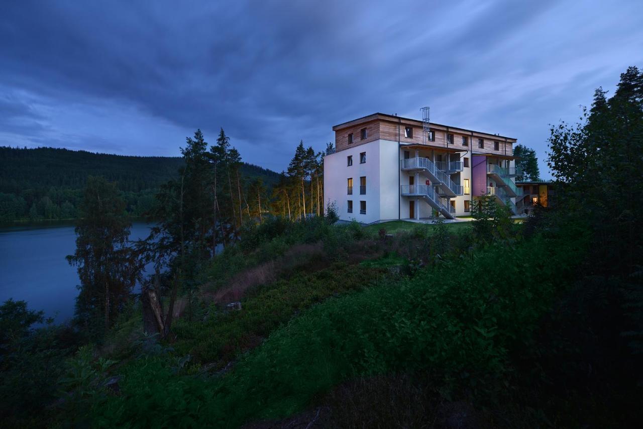 Element Lakeside Apartments Lipno nad Vltavou Exteriör bild