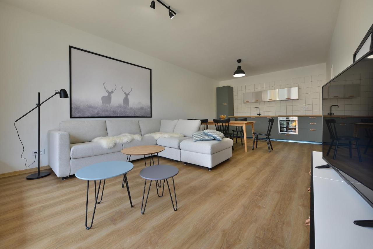Element Lakeside Apartments Lipno nad Vltavou Exteriör bild