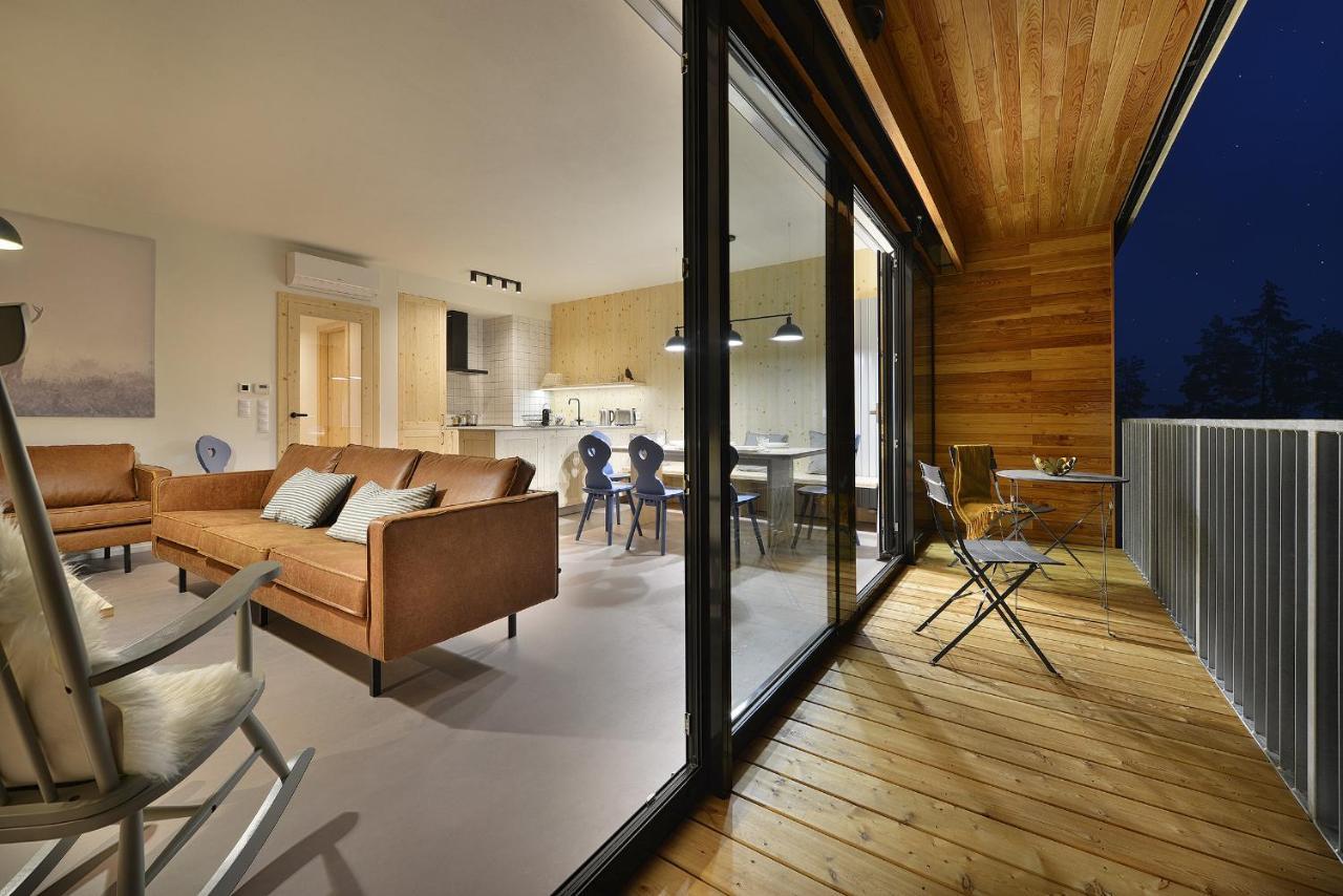 Element Lakeside Apartments Lipno nad Vltavou Exteriör bild